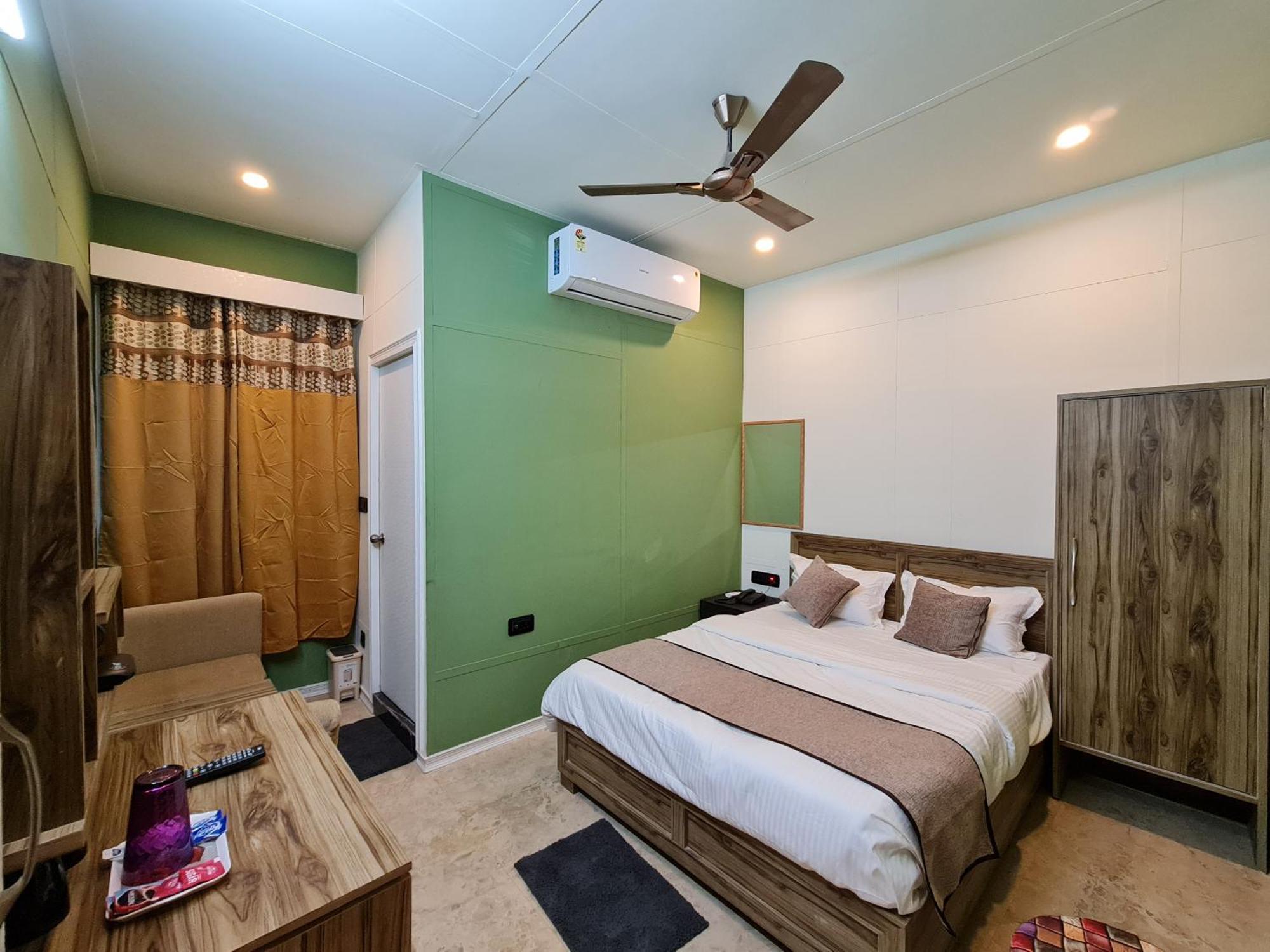 Hotel Aurelia Pearl Patna  Ngoại thất bức ảnh
